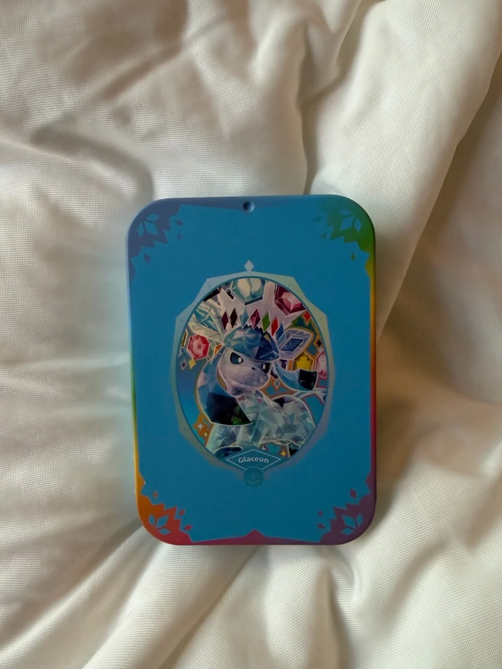 Pokemon Chinese Exclusive Glaceon Tin